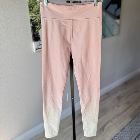 Carbon38 Crystalline Full Length Pink Ombre Leggings Medium Athleisure Gym Yoga - Picture 4 of 8